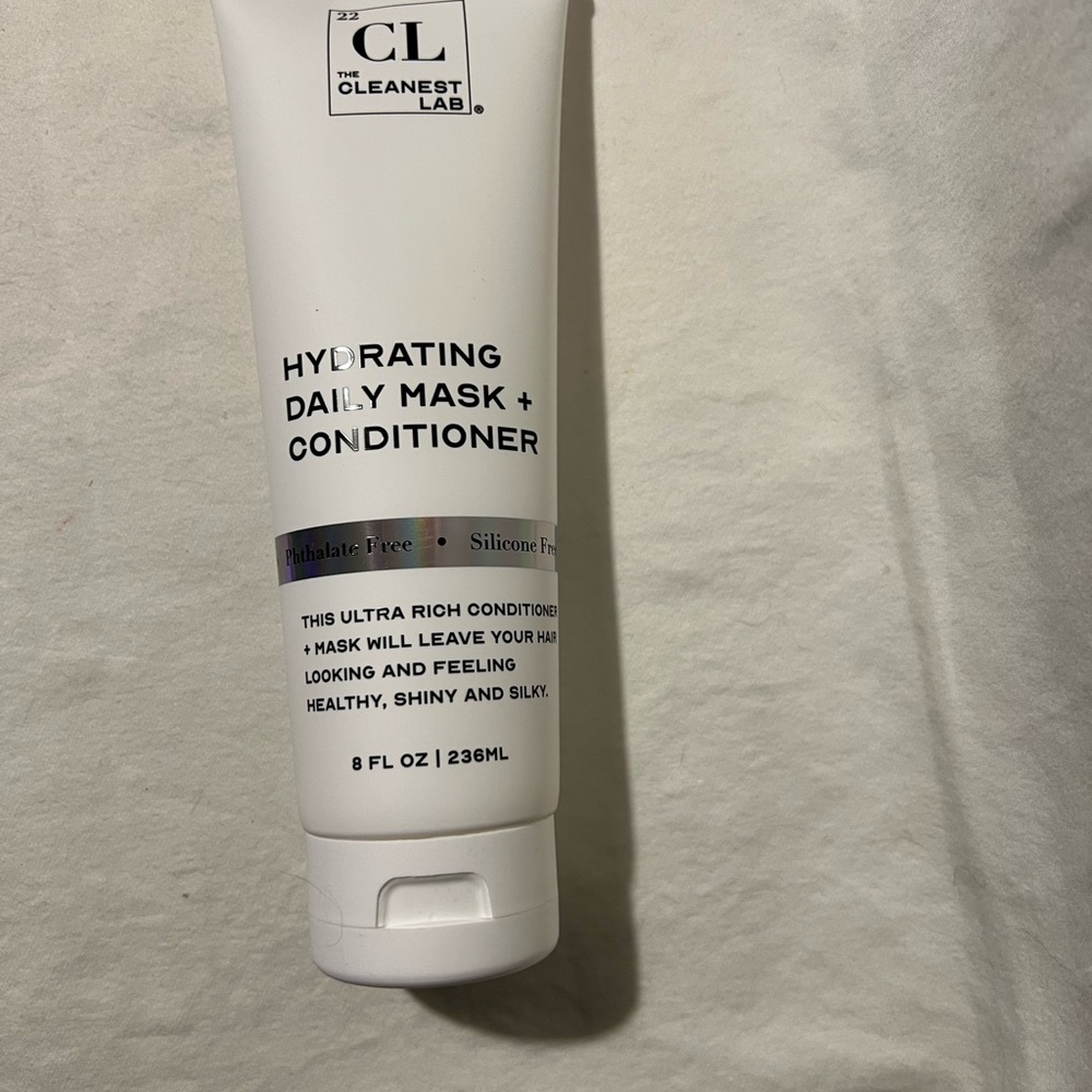 The Cleanest Lab Hydrating Daily Mask + Conditioner - Picture 3 of 7
